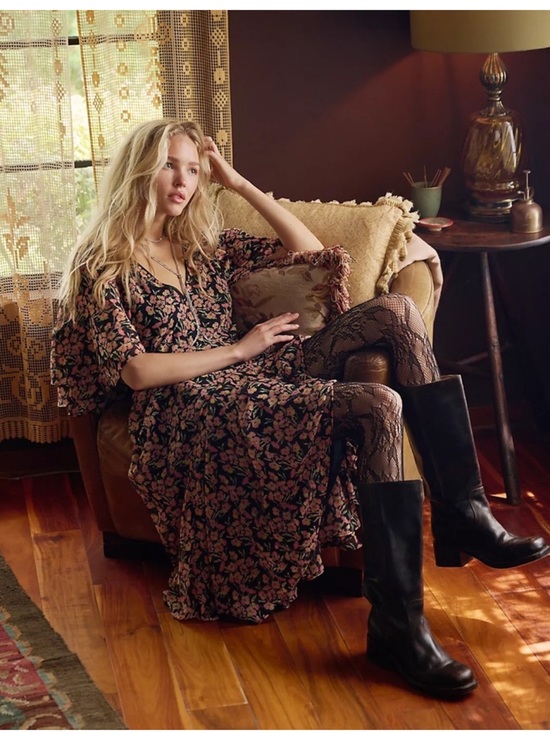 Free People Dresses & Skirts - Free People Elisandra Midi Dress Floral Flutter V-neck Boho Vintage Inspired
